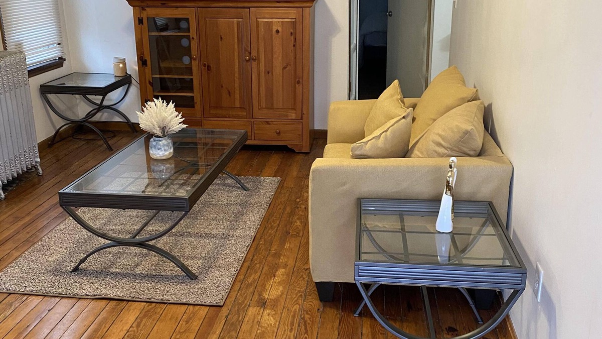 Hagerstown Apartment | Lovely 2-bedroom rental unit with free parking..
