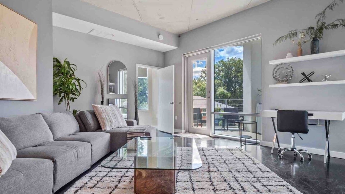 South Eola Condo | Lovely 2BD 2BTH Thorton Park Condo w/secure parking