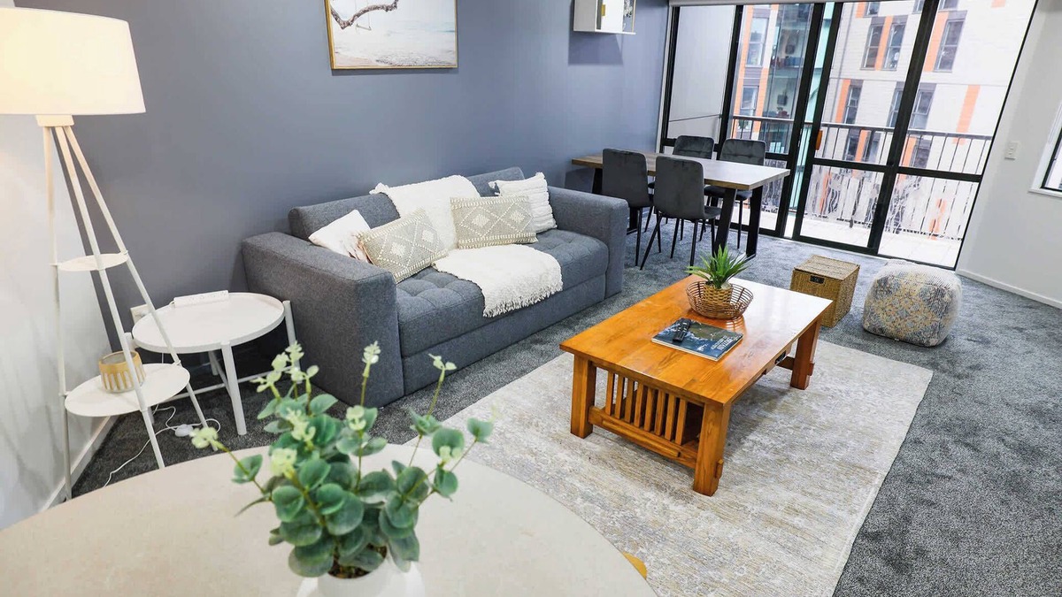 Grafton Apartment | Lovely 2br apt w free parking