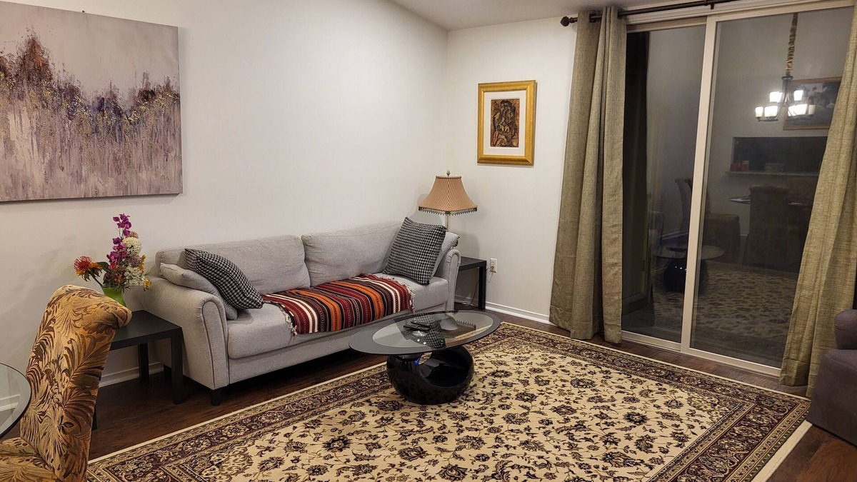 Auburn Hills Condo | Lovely 2nd level 2 bed 2 baths condo