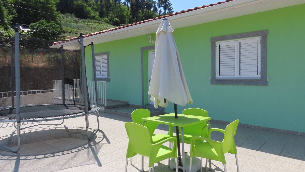 Queimada House | Lovely 3-Bed House in Queimada Ideal for families