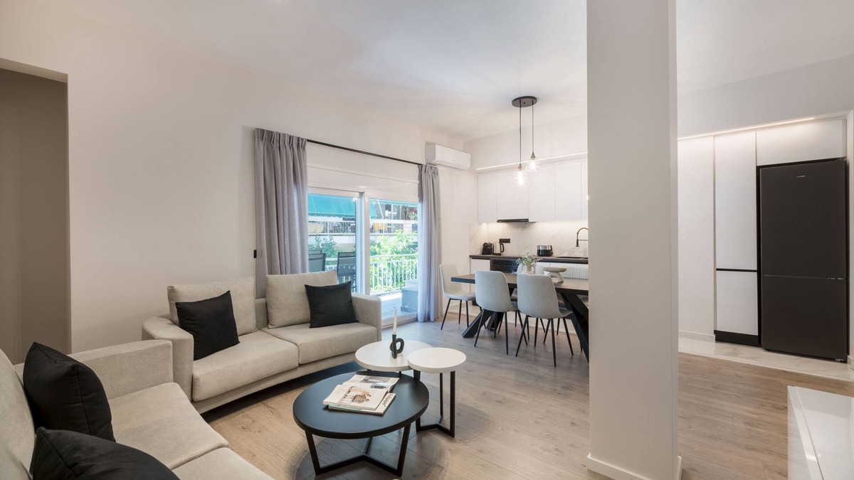 Ilisia Apartment | Lovely 3BR Apartment in Pangrati