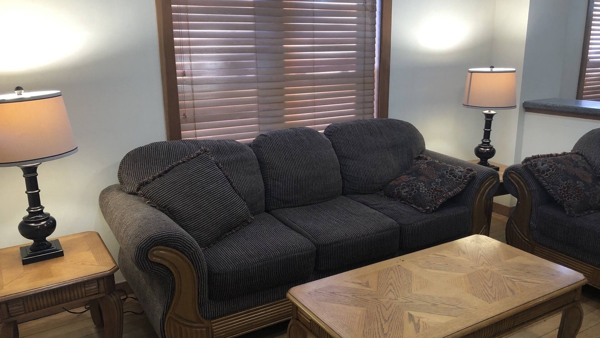 Twain House | Lovely 3BR Close to Downtown