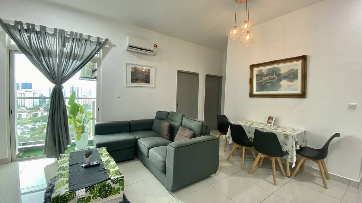 Titiwangsa Sentral Apartment | Lovely 3R2B Apartment Next To MRT,LRT, Monorail, KLCC, PWTC, HKL