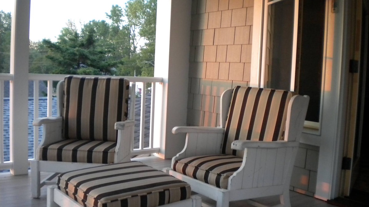 Henderson House | Lovely 4-bedroom house in Henderson perfect to experience Solar Eclipse