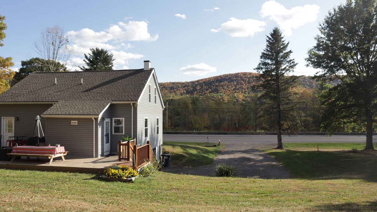 Port Allegany House | Lovely 4-bedroom in Port Allegany