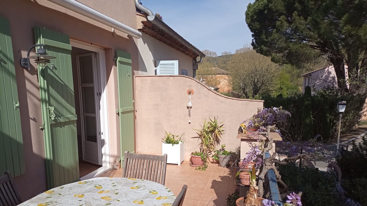 La Mole Apartment | Lovely 60m² apartment at the gateway to the Gulf of Saint-Tropez.