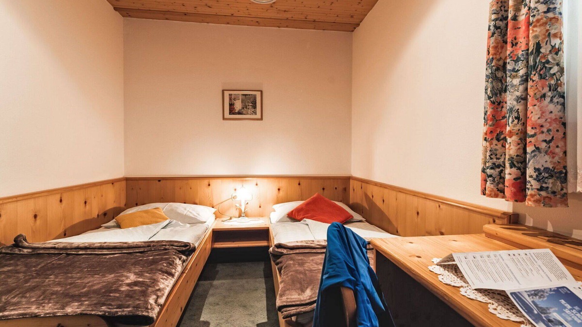 Dienten am Hochkoenig Apartment | Lovely apartment for 4 guests with WIFI, TV, balcony, pets allowed and parking