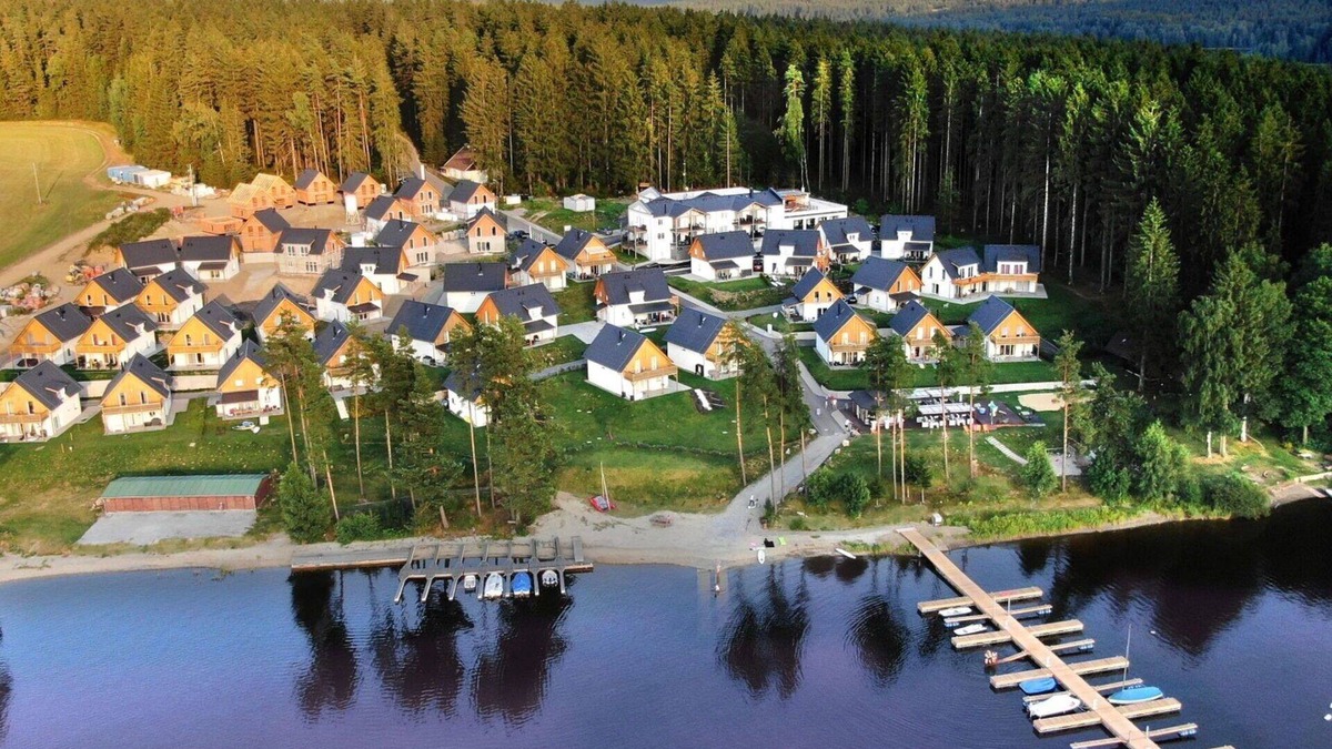 Lojzova Paseka Apartment | Lovely apartment for 4 people with hot tub, WIFI, TV and terrace