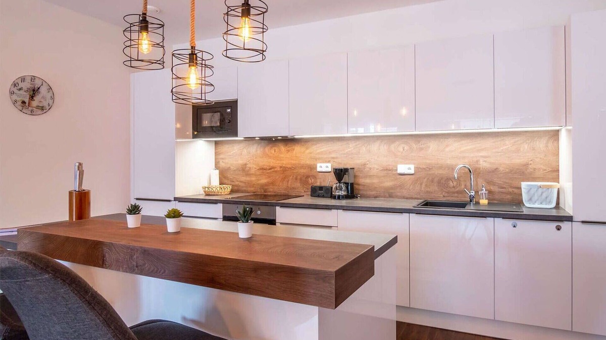 Lojzova Paseka Apartment | Lovely apartment for 5 guests with WIFI, TV, terrace and pets allowed