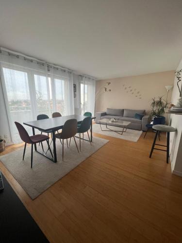 Bobigny Apartment | Lovely apartment and spacious