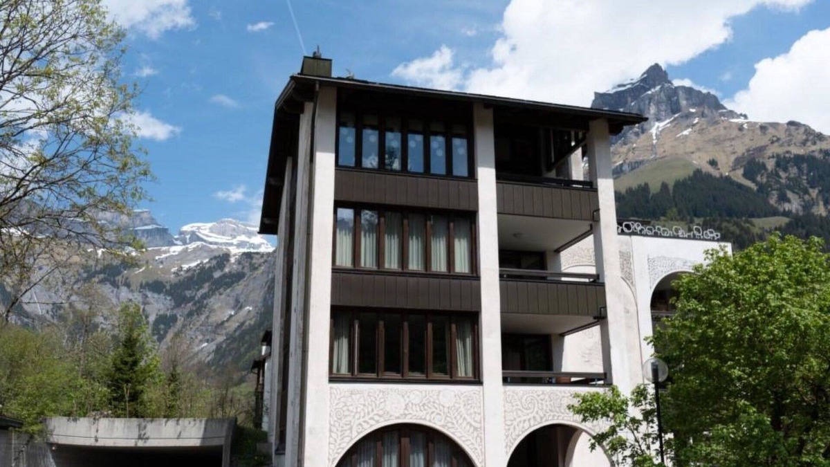 Engelberg Apartment | Lovely apartment for 4 people with WIFI, pool, TV and balcony