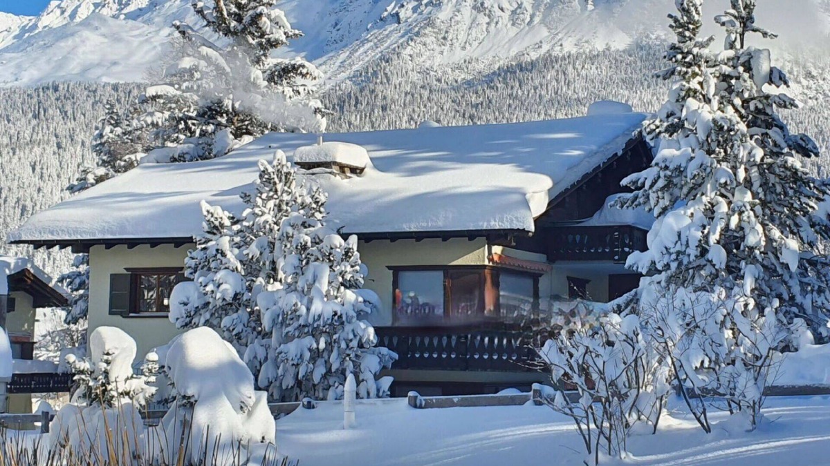 Lenzerheide Apartment | Lovely apartment for 7 people with WIFI, TV and balcony