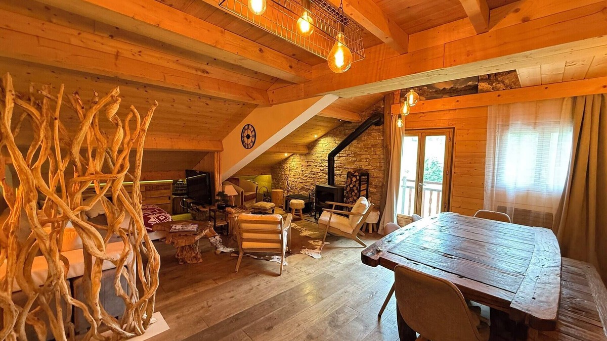 Peone Apartment | Lovely apartment facing the Valberg slopes
