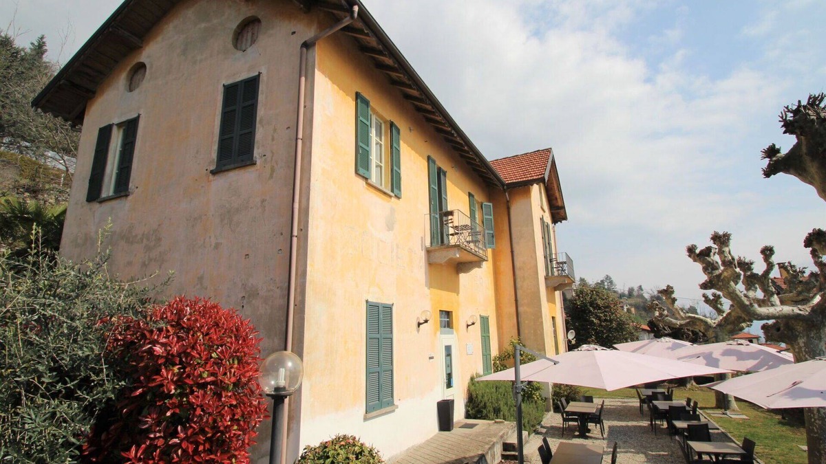 Ghiffa Apartment | Lovely apartment for 2 people with WIFI, TV, balcony and pets allowed