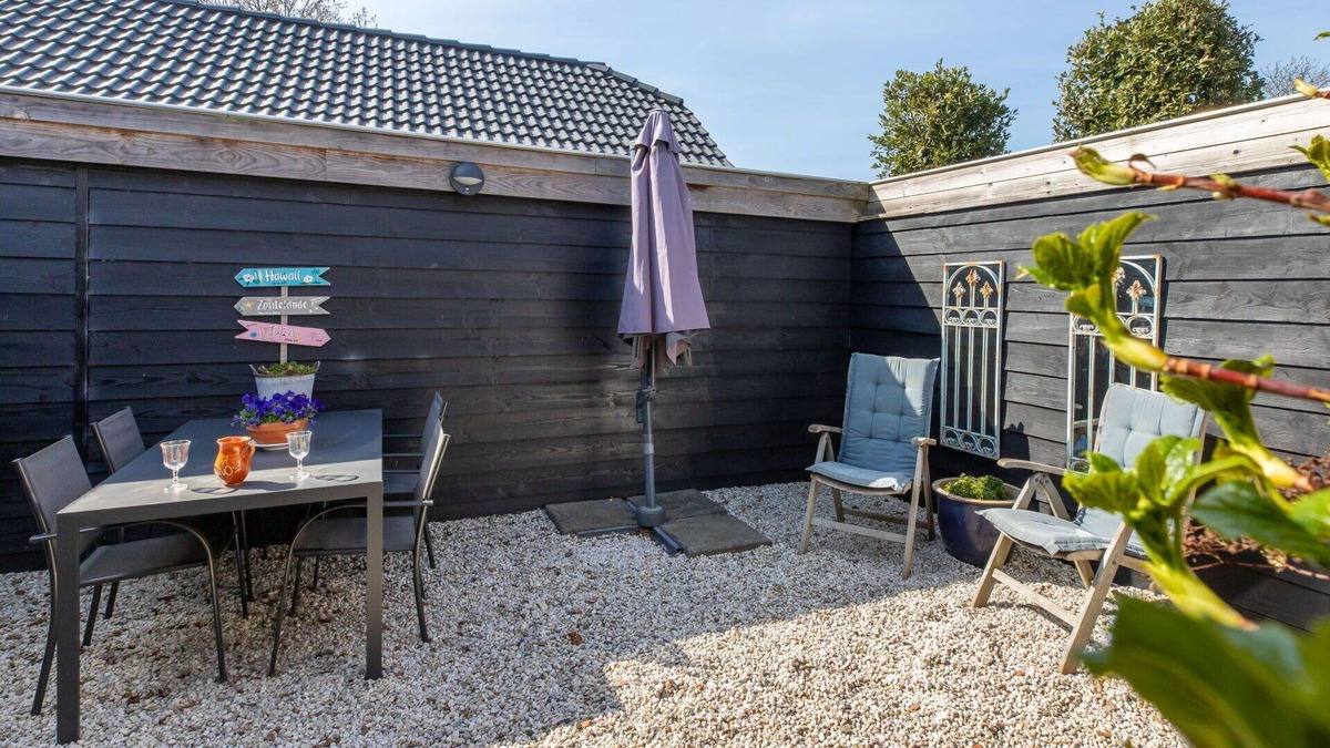 Vlissingen Apartment | Lovely apartment for 2 people with WIFI, TV, pets allowed and parking