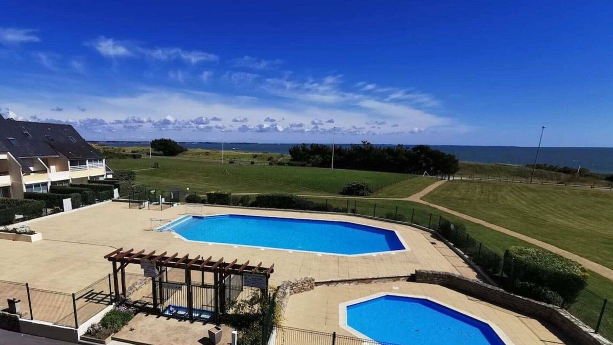 Damgan Apartment | Lovely apartment for 4 people with WIFI, pool and TV
