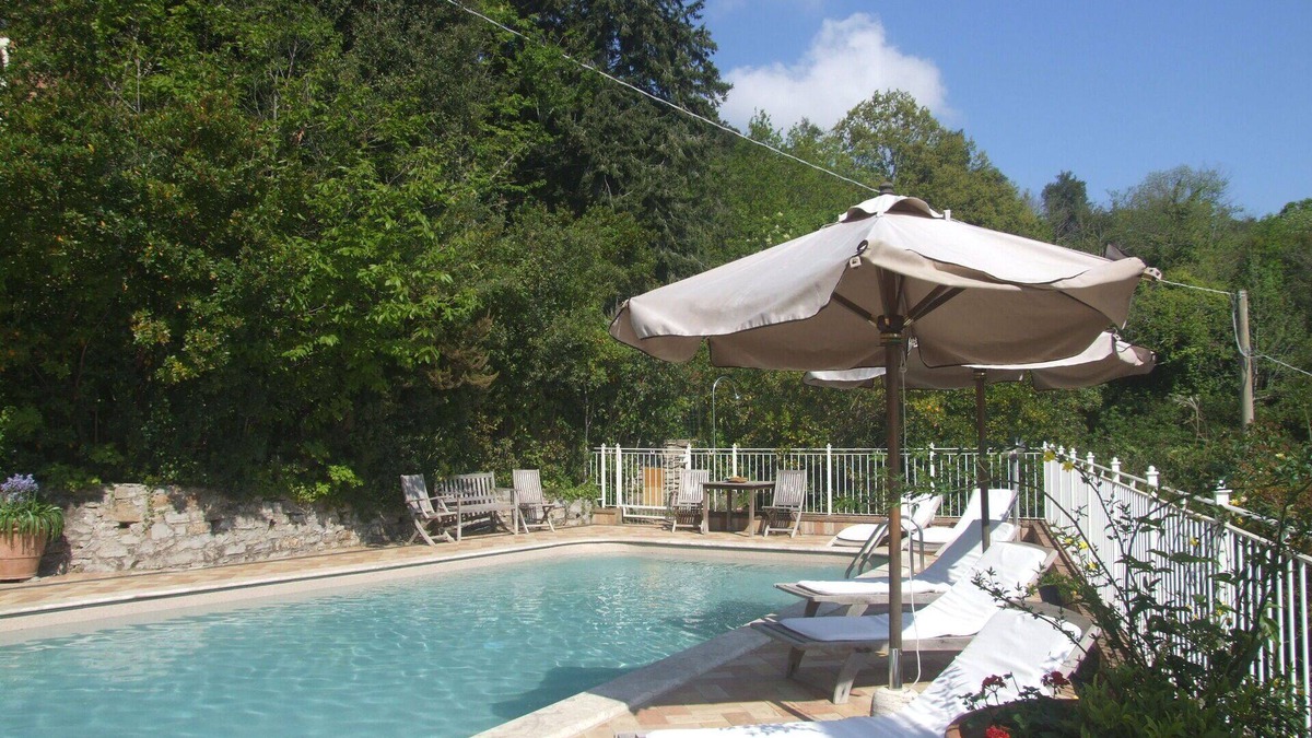 Sassetta Apartment | Lovely apartment for 5 guests with pool, WIFI, TV, patio and parking