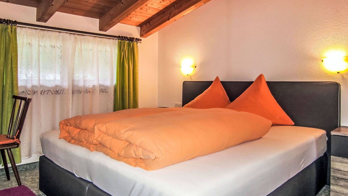 Huben Apartment | Lovely apartment for 6 guests with WIFI, balcony and pets allowed