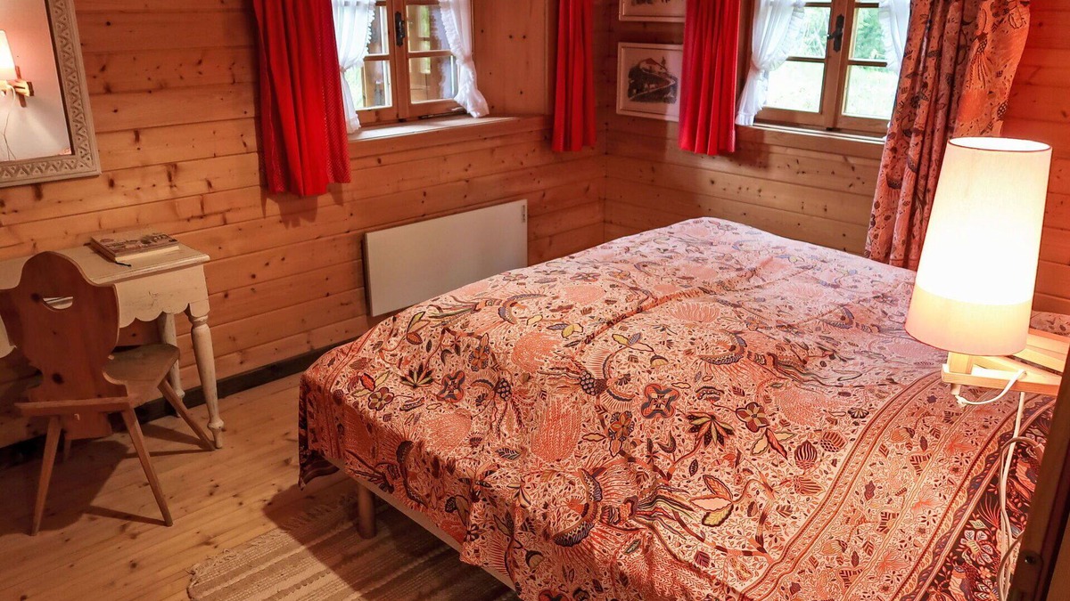 Riom-Parsonz Apartment | Lovely apartment for 6 guests with patio and panoramic view