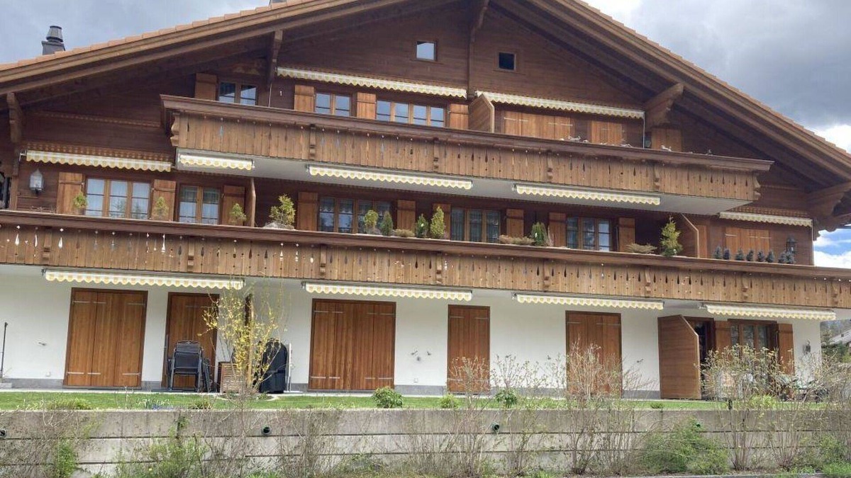 Saanenmoeser Apartment | Lovely apartment for 6 people with WIFI, TV and balcony