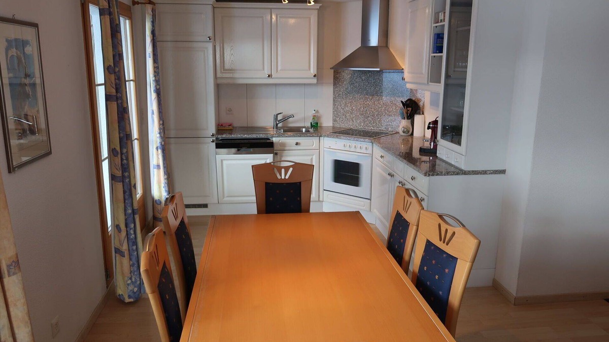 Riom-Parsonz Apartment | Lovely apartment for 8 guests with WIFI, TV, terrace, pets allowed, panoramic view and parking