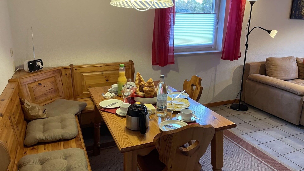Thalfang Apartment | Lovely apartment for 4 guests with WIFI, TV, terrace, pets allowed and parking