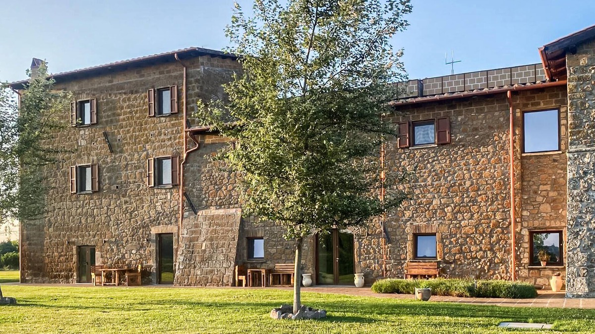 Lubriano Apartment | Lovely apartment in Lubriano with sauna