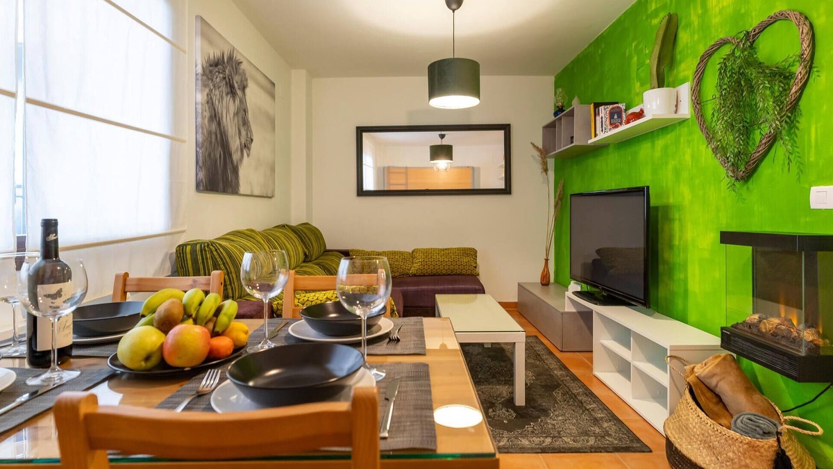 Monachil Apartment | Lovely apartment in Monachil with WiFi