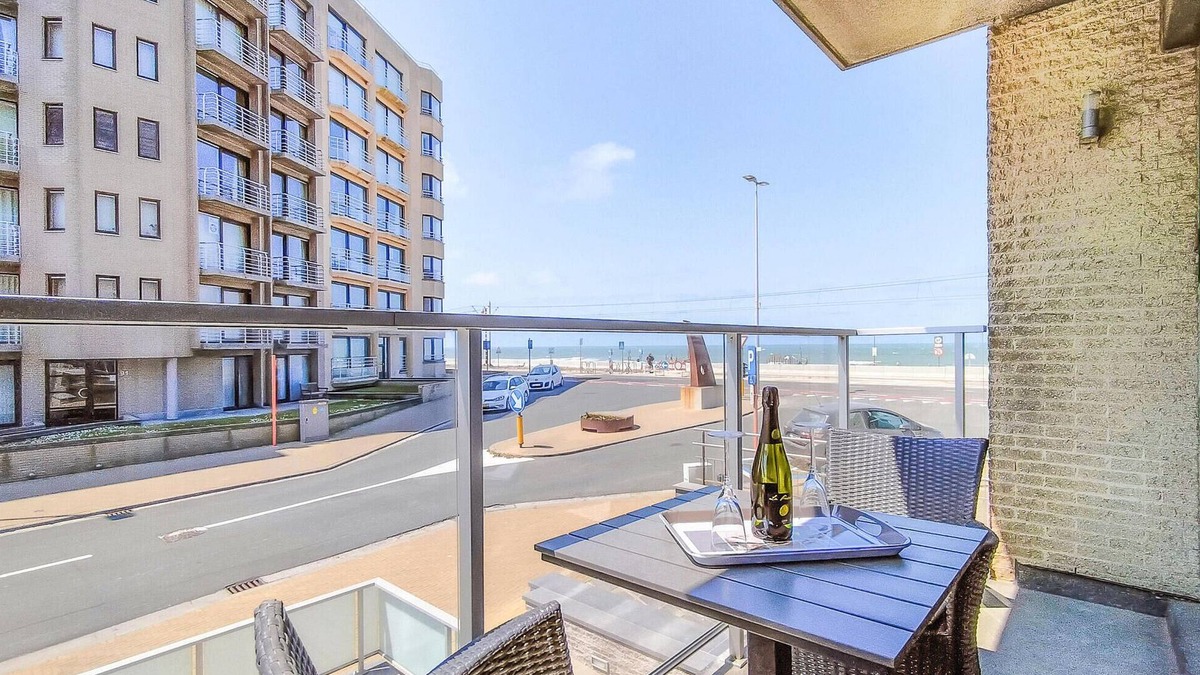 Raversijde Apartment | Lovely apartment in Oostende with WiFi