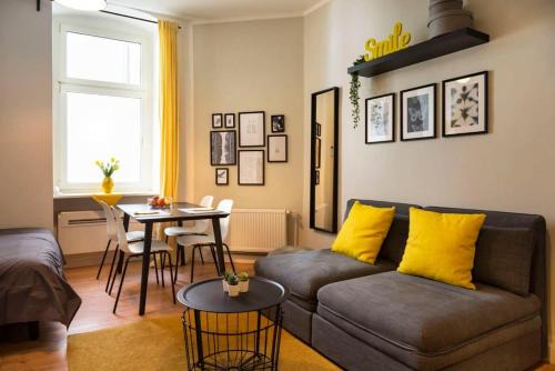 Halensee Apartment | Lovely Apartment in the near of Kudamm