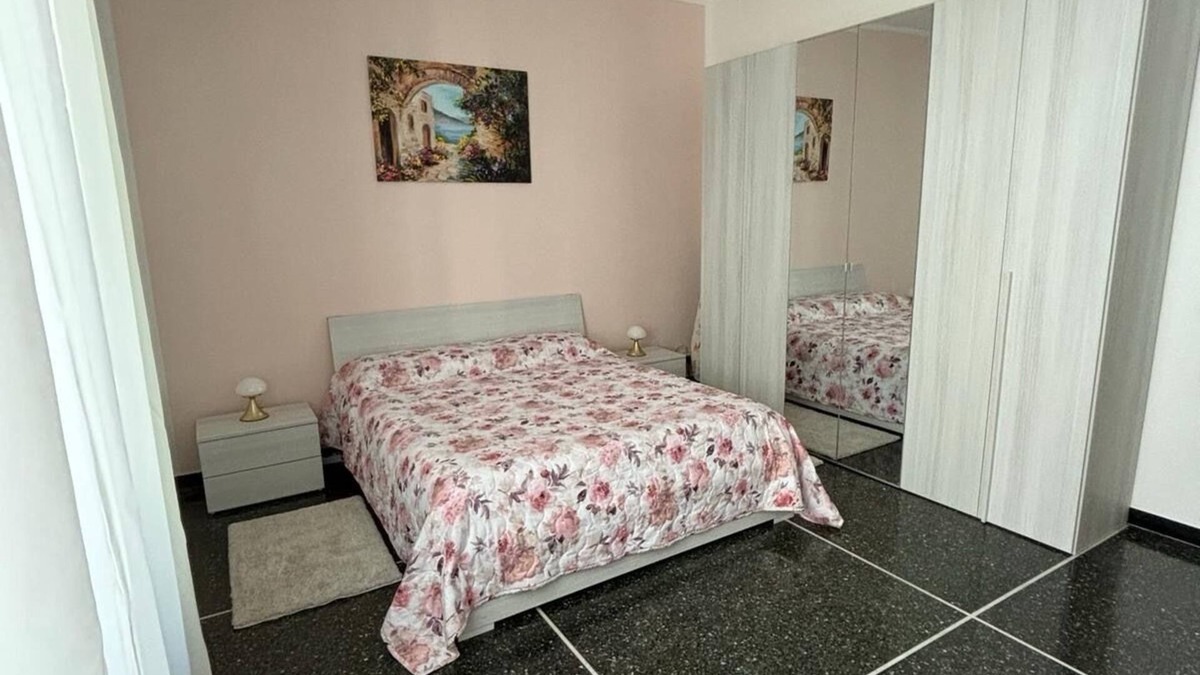 Rivarolo Ligure Apartment | Lovely apartment with a private parking