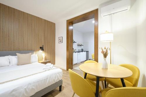 Cortes Apartment | Lovely Apartments - Elegante apartamento en el corazón de la ciudad