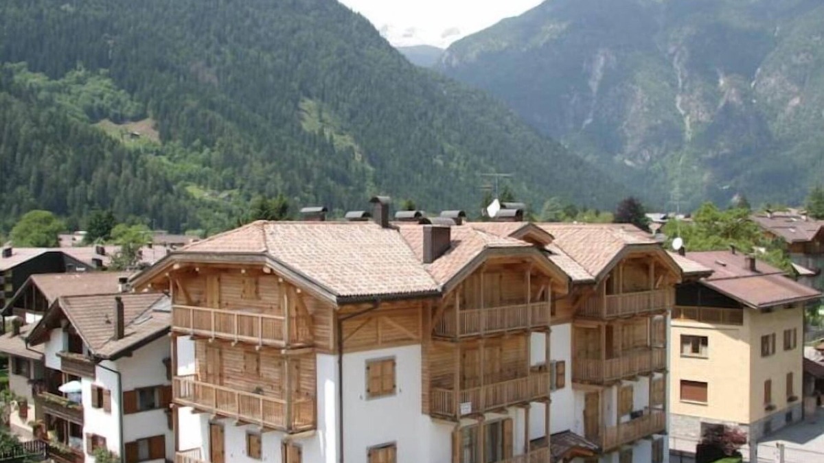 Pinzolo House | Lovely apt in Pinzolo Val Rendena 7
