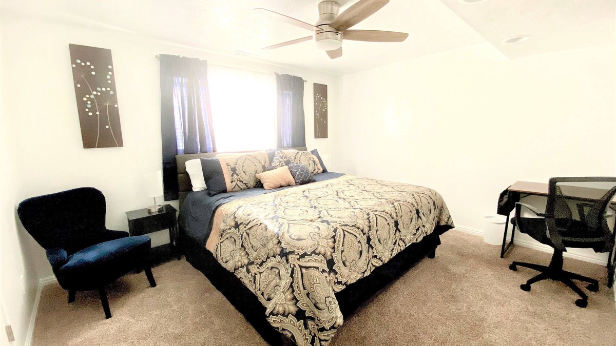 West Jordan House | Lovely Basement Suite-2 bedrooms/1 bath with FULL kitchen and laundry!
