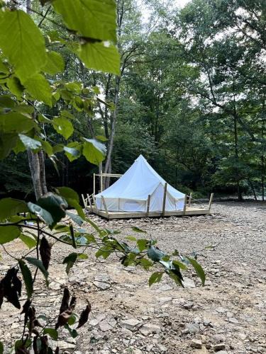 Smithfield Other | Lovely Bell Tent with Spacious Interior Great for Small Groups in Pennsylvania