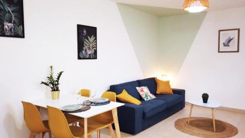 Champrosay Apartment | Lovely BnB
