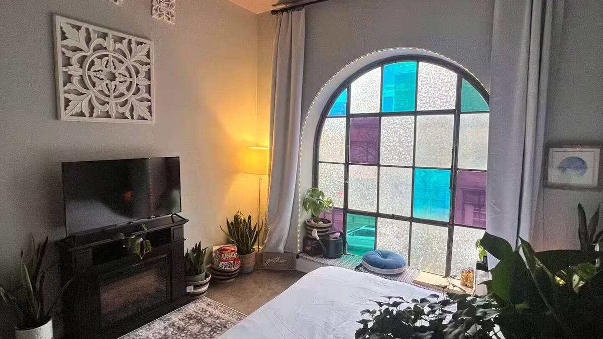 Bridgeport Apartment | Lovely Bohemian Loft Downtwn, Amphitheater,Seaside Park,Metro North,2-10min walk