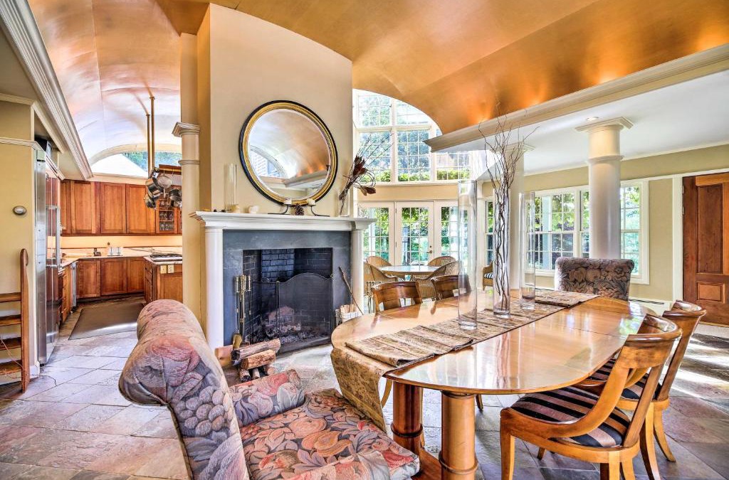 Brookfield House | Lovely Brookfield Home with Private Deck and Views