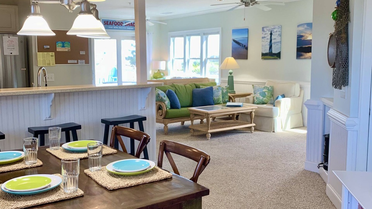 Hatteras Condo | Lovely Canalfront Condo in the Heart of Hatteras Village