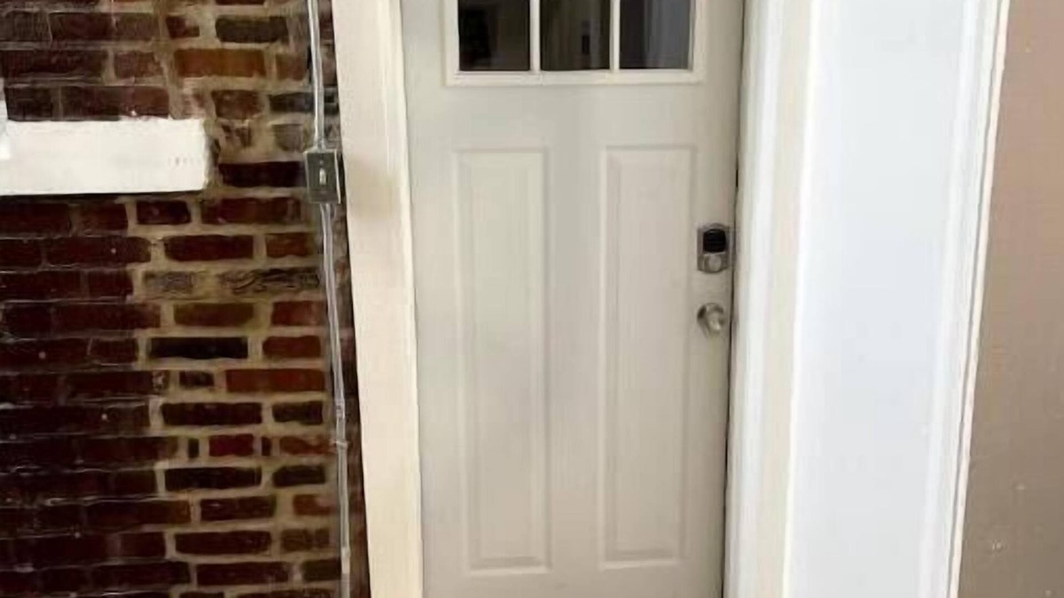 Central West End Condo | Lovely Central West End Loft Living!nn