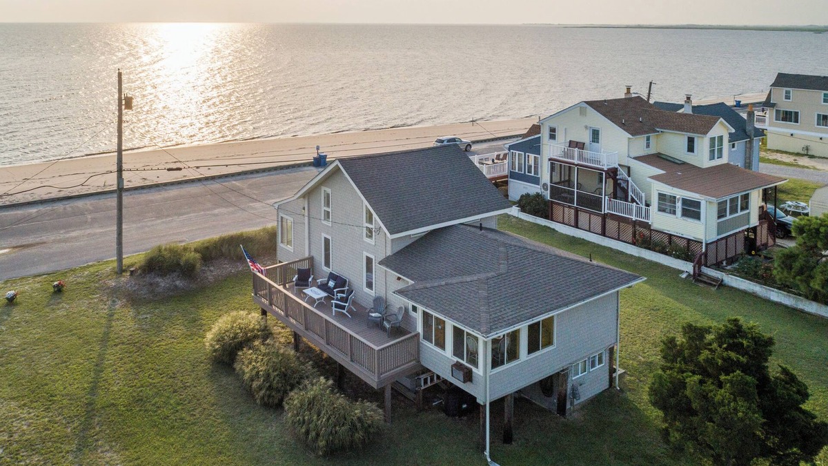 Fortescue House | Lovely Coastal Home By Delaware Bay: Walk to Beach