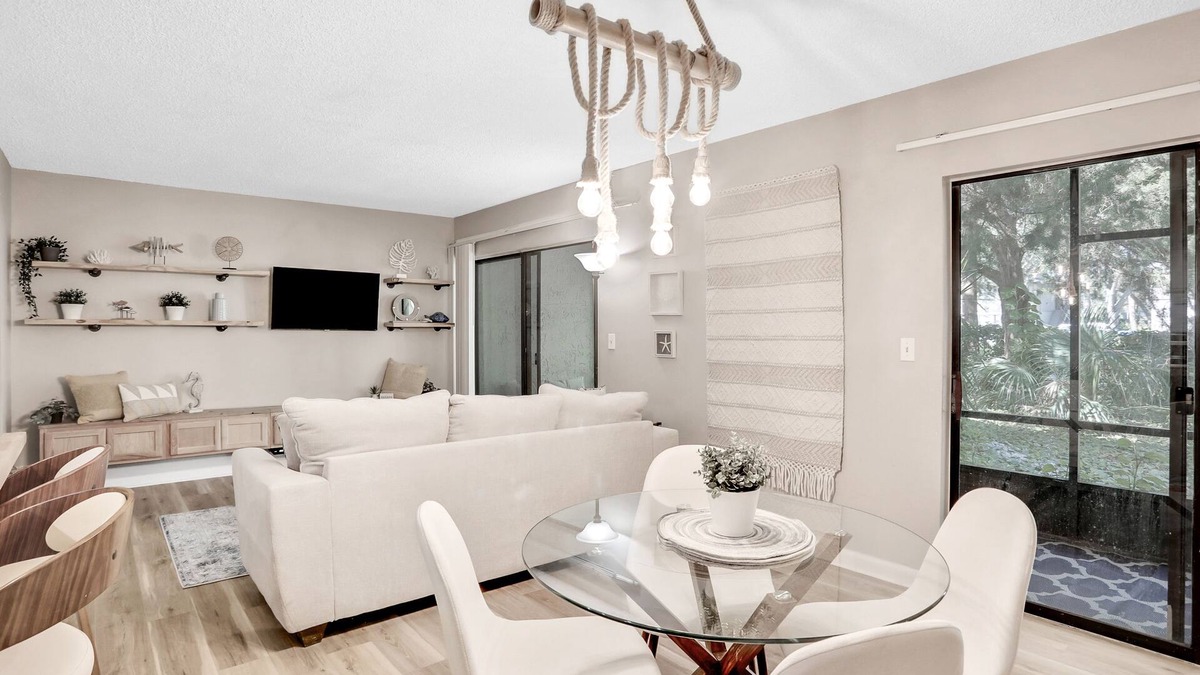 Saint Augustine Shores Condo | Lovely condo with pools, tennis, central AC, & washer/dryer - snowbird-friendly