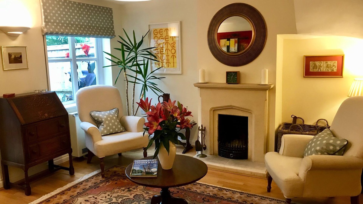 Clanfield House | Lovely Cottage