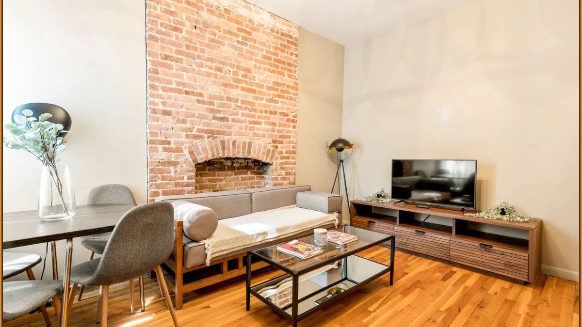 Central Park West Apartment | Lovely & Cozy 1BR in Prime UWS Location!