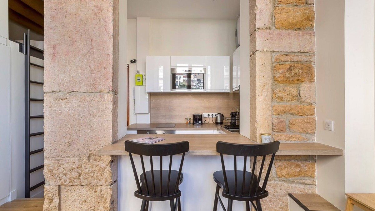 Grande Cote - Annonciade Apartment | Lovely cozy studio - Pentes of Croix Rousse