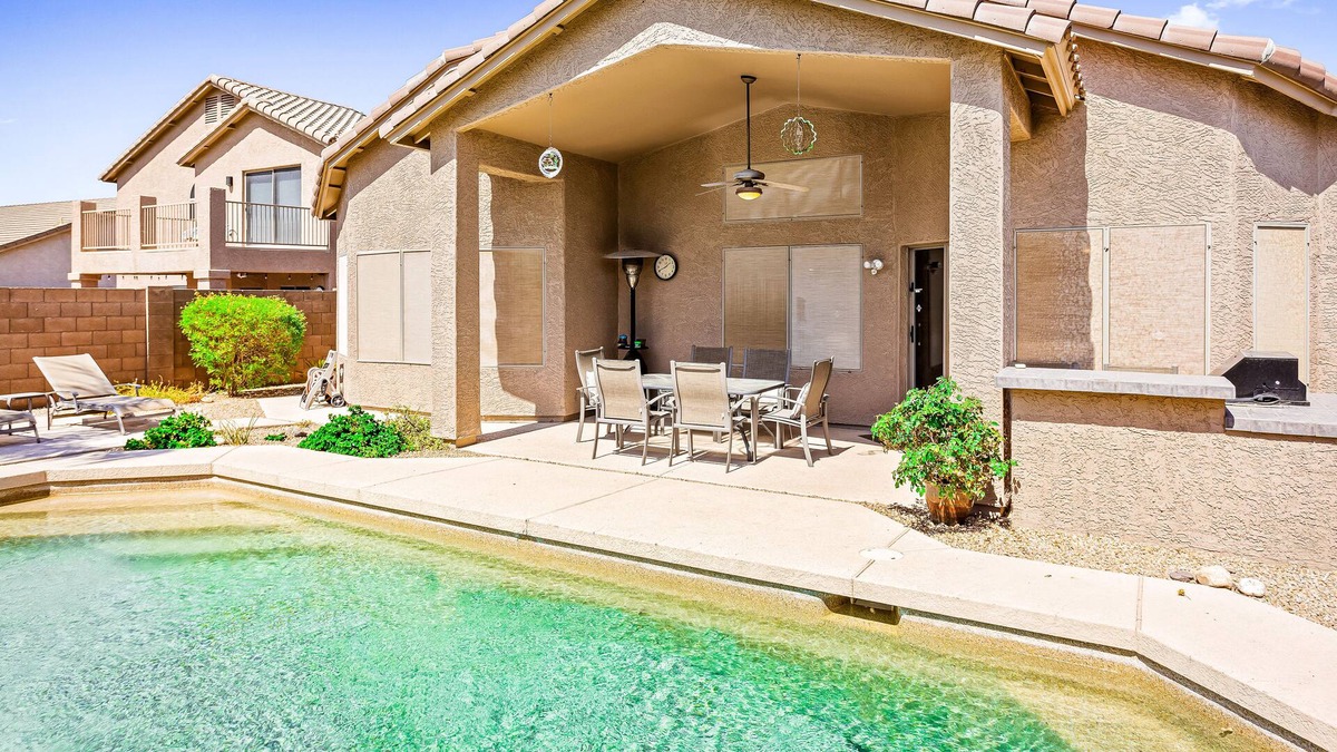 Boulder Mountain Highlands House | Lovely Desert Home w/Free WiFi, Central AC, Private Pool & Washer/Dryer, Patio