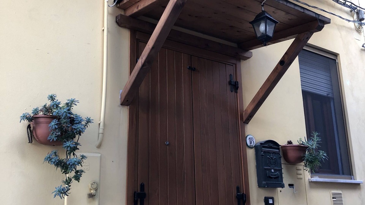 Orsogna House | Lovely detached cottage in the center of the village