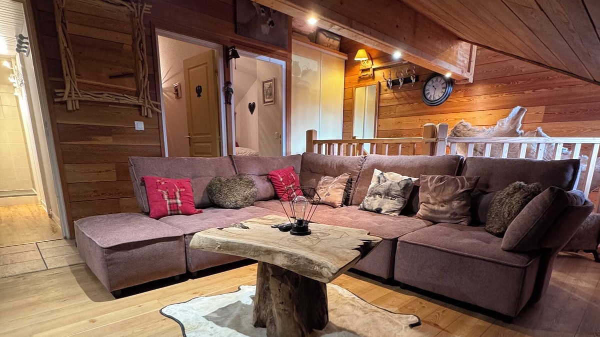 La Salle-les-Alpes Apartment | Lovely duplex flat facing the slopes in Serre Chevalier for 8 to 10 people