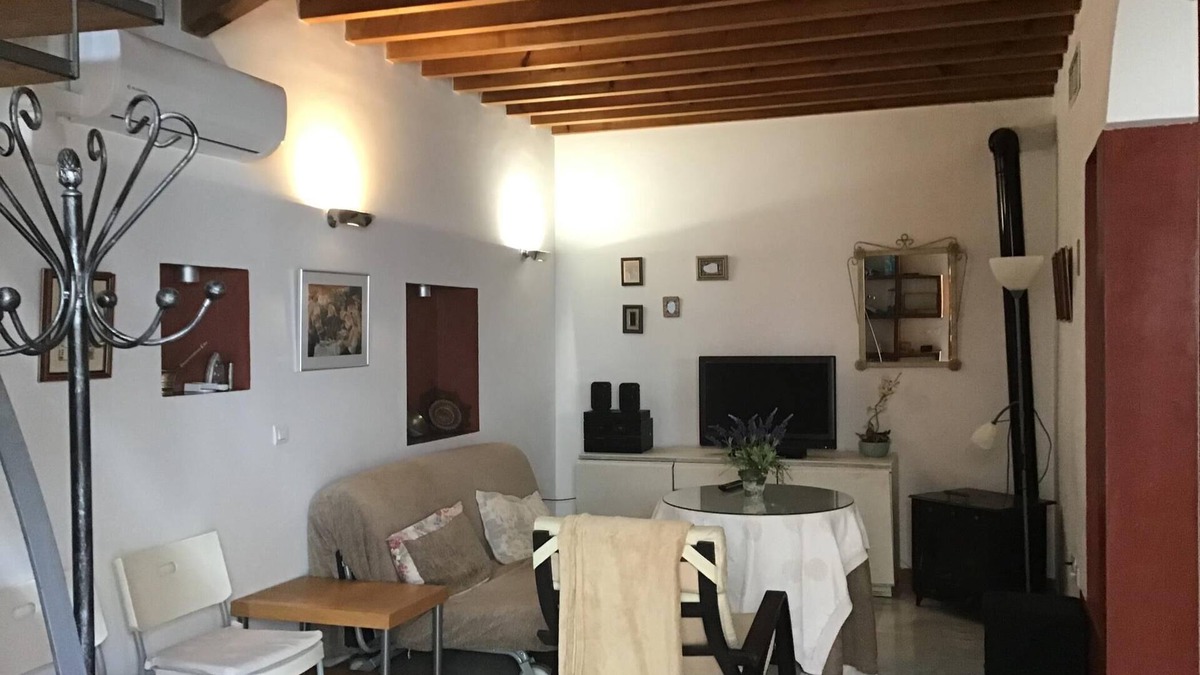 Jewish Quarter Apartment | LOVELY DUPLEX IN THE MOSQUE